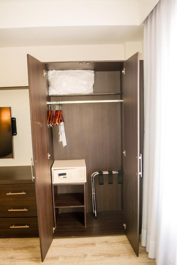Stain Loft & Suites Irapuato Buitenkant foto